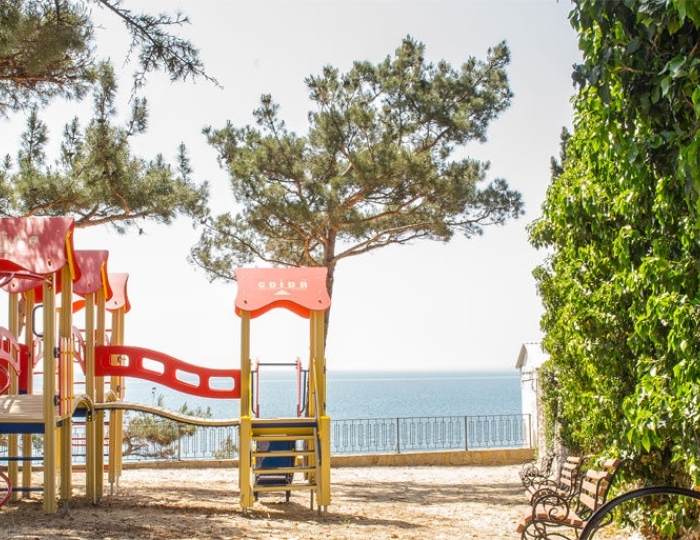 Детская площадка - Санаторий «Сосновая Роща» Гаспра